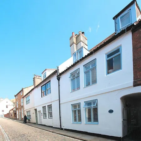 Holiday home Bluebell *